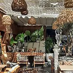 فندق مبيت وإفطار Tosunpasa Hookah Lounge Kafe Restroran Ve Turizm Otelcilik بودروم