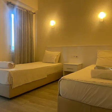 Tosunpasa Hookah Lounge Kafe Restroran Ve Turizm Otelcilik بودروم