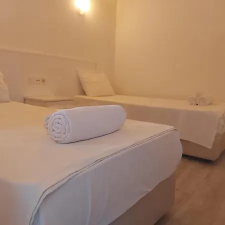 Tosunpasa Hookah Lounge Kafe Restroran Ve Turizm Otelcilik Bed & Breakfast Bodrum