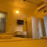 Couette-café Tosunpasa Hookah Lounge Kafe Restroran Ve Turizm Otelcilik *