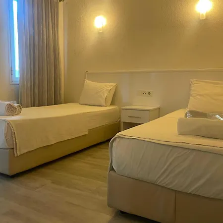 Tosunpasa Hookah Lounge Kafe Restroran Ve Turizm Otelcilik B&B *