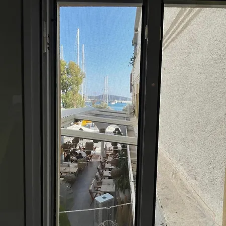 B&B Tosunpasa Hookah Lounge Kafe Restroran Ve Turizm Otelcilik