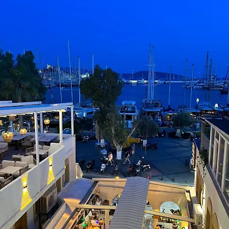 Tosunpasa Hookah Lounge Kafe Restroran Ve Turizm Otelcilik B&B Bodrum